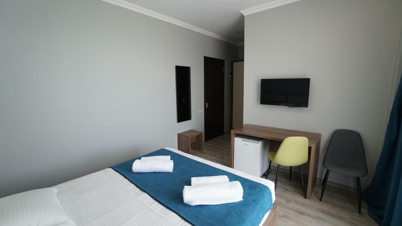 קובולטי Hotel Horizon מראה חיצוני תמונה
