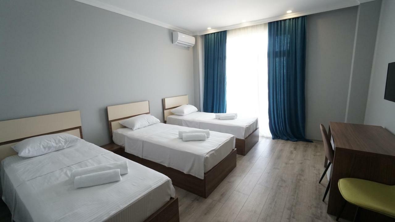קובולטי Hotel Horizon מראה חיצוני תמונה