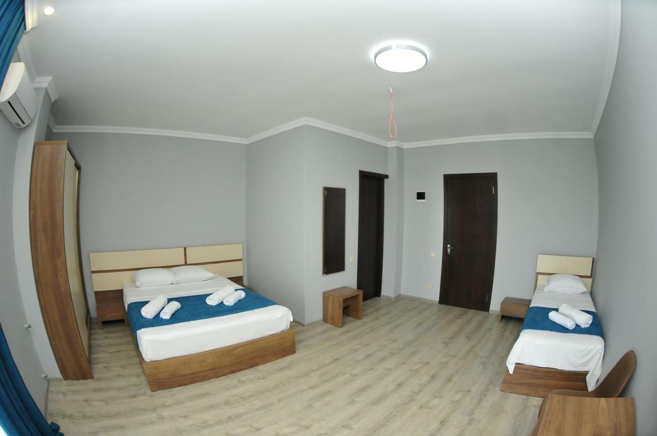 קובולטי Hotel Horizon מראה חיצוני תמונה